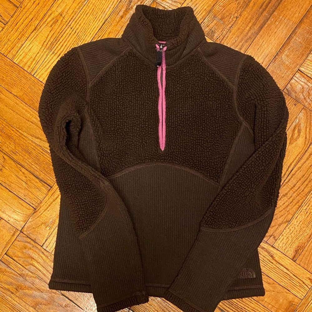 The North Face Women’s Fleece Pullover Size Small Gently Used Brown